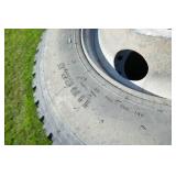 3 BOTO 11R22.5 truck tires and rims for recap