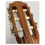 YAMAHA GUITALELE GL-1 Guitalele Guitar / Ukulele