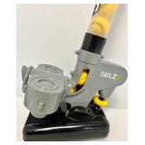 LIGHTNING BOLT PRO Lightweight & Portable Automatic Pitching Machine