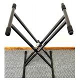 GATOR FRAMEWORKS Double X Braced Keyboard Stand with Shelf to Turn into DJ Table