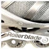 ROLLERBLADE PERFORMANCE US size 10 Rollerblades with BELL Helmet Size Medium