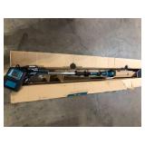 Makita LXT 18V Lithium-Ion Cordless 18 in. Telescoping Articulating Pole Hedge Trimmer Kit, 4.0Ah Customer Returns See Pictures