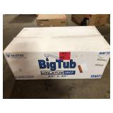 BigTub Utilatub Combo 40 in. x 24 in. 33 in. Polypropylene Floor Mount Utility Tub with Pull-Out Faucet in White  Customer Returns See Pictures