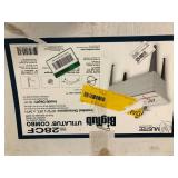 BigTub Utilatub Combo 40 in. x 24 in. 33 in. Polypropylene Floor Mount Utility Tub with Pull-Out Faucet in White  Customer Returns See Pictures