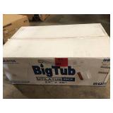 BigTub Utilatub Combo 40 in. x 24 in. 33 in. Polypropylene Floor Mount Utility Tub with Pull-Out Faucet in White  Customer Returns See Pictures