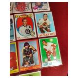 (23) Vintage Hockey Cards