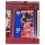 (5) Michael Jordan Cards