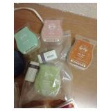 Scentsy Wax Warmer With Scented Wax Cubes