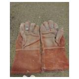 Lightly Used Mens XL Leather Gloves