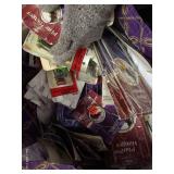 Bag Of Decorative Plate Hangers