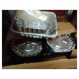 Lots Of Foil Serving Containers