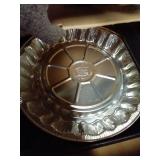 Lots Of Foil Serving Containers