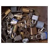 Large Lot Of Mis-matched Keys And Locks