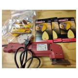 Detail Sander With Extra Sandpaper Heads