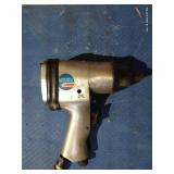 Pneumatic 1/2" Impact Wrench With Hose