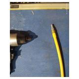 Pneumatic 1/2" Impact Wrench With Hose