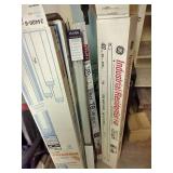 (6) Boxes Of Fluorescent Bulbs