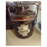 Small Crocks & Jars 2/Lids