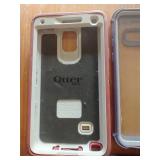 Phone Cases: Otterbox +