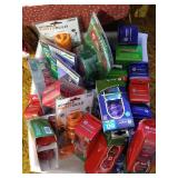 Christmas Bulbs & Decor