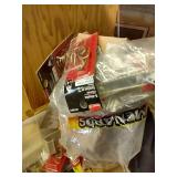 Tote w/ 250# Retrieving Magnet & Hardware