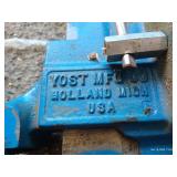 Heavy Duty Yost Mfg. Bench Vise