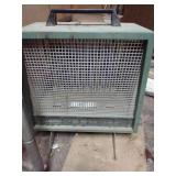 MasterForce Metal Floor Fan & Vintage Hunter Heater