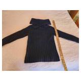 Dresser Contents Lot