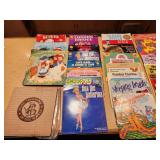 Vintage RCA Record Player w/ Records