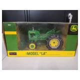 John Deere 1942 Model “LA”  with Chains & Snowblade 1/16