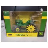John Deere 1940 Model “L”  with Mud Lug Wheels 1/16