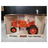 Case “Vac” Tractor 1/16