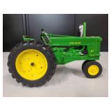John Deere Model 70 Tractor 1/16 Scale