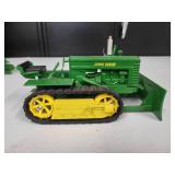 John Deere Crawler Model MC, with Blade 1/16 Scale