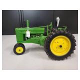 John Deere Model A Tractor 1/16 Scale