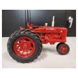 McCormick Farmall Model M Tractor 1/16 Scale