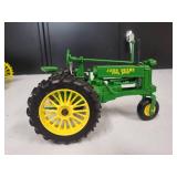 John Deere Model BN Tractor 1/16 Scale