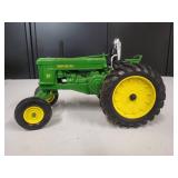 John Deere Model 70 Tractor 1/16 Scale