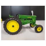 John Deere Model 70 Tractor 1/16 Scale