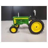 John Deere Model 420 Tractor 1/16 Scale