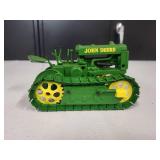 John Deere Crawler 1/16 Scale