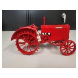 McCormick – Deering Tractor 1/16 Scale