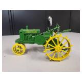 John Deere General Purpose Wide Tread Tractor 1/16 Scale