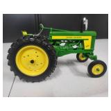 John Deere Model 620 Tractor 1/16 Scale