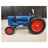 Fordson Super major Tractor 1/16 Scale