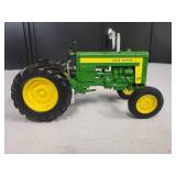John Deere Model 320 Tractor 1/16 Scale