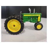 John Deere Model 420 Tractor 1/16 Scale