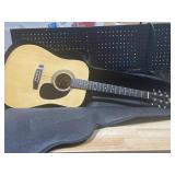 Rogue Acoustic Guitar