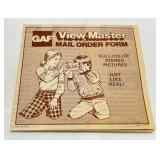 Vintage View-Master With View-Master Reels Including Dracula, Korg & More