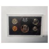 1972 US Mint Proof Set  5 coins  Uncirculated